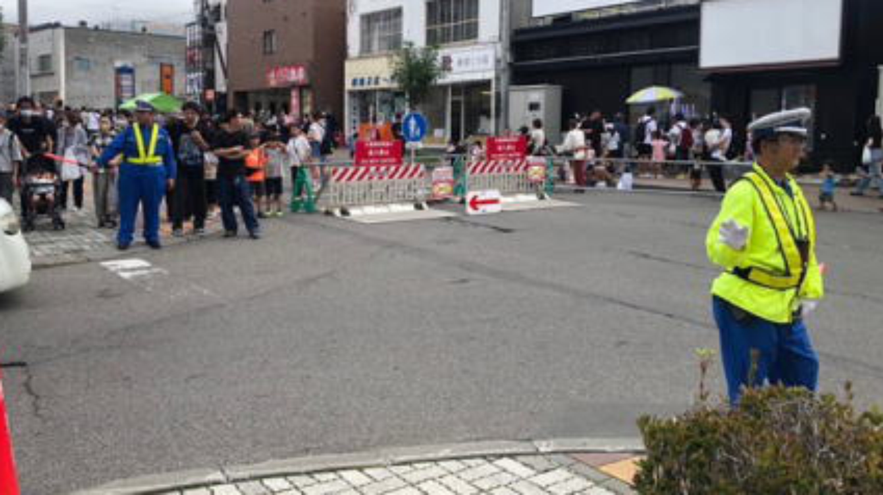 手稲区で開催された【がる川 どじょうまつり】で車両進入対策として「ヘラクレスバリケード」を設置